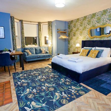 The Darwin Malvern Suite Great Malvern Luaran gambar